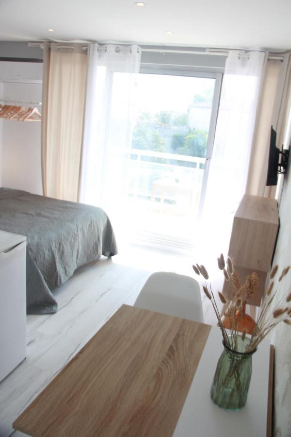 Les Palmiers - Appartement Avec Piscine Proche Plages - Wifi Et Clim Антиб Екстериор снимка